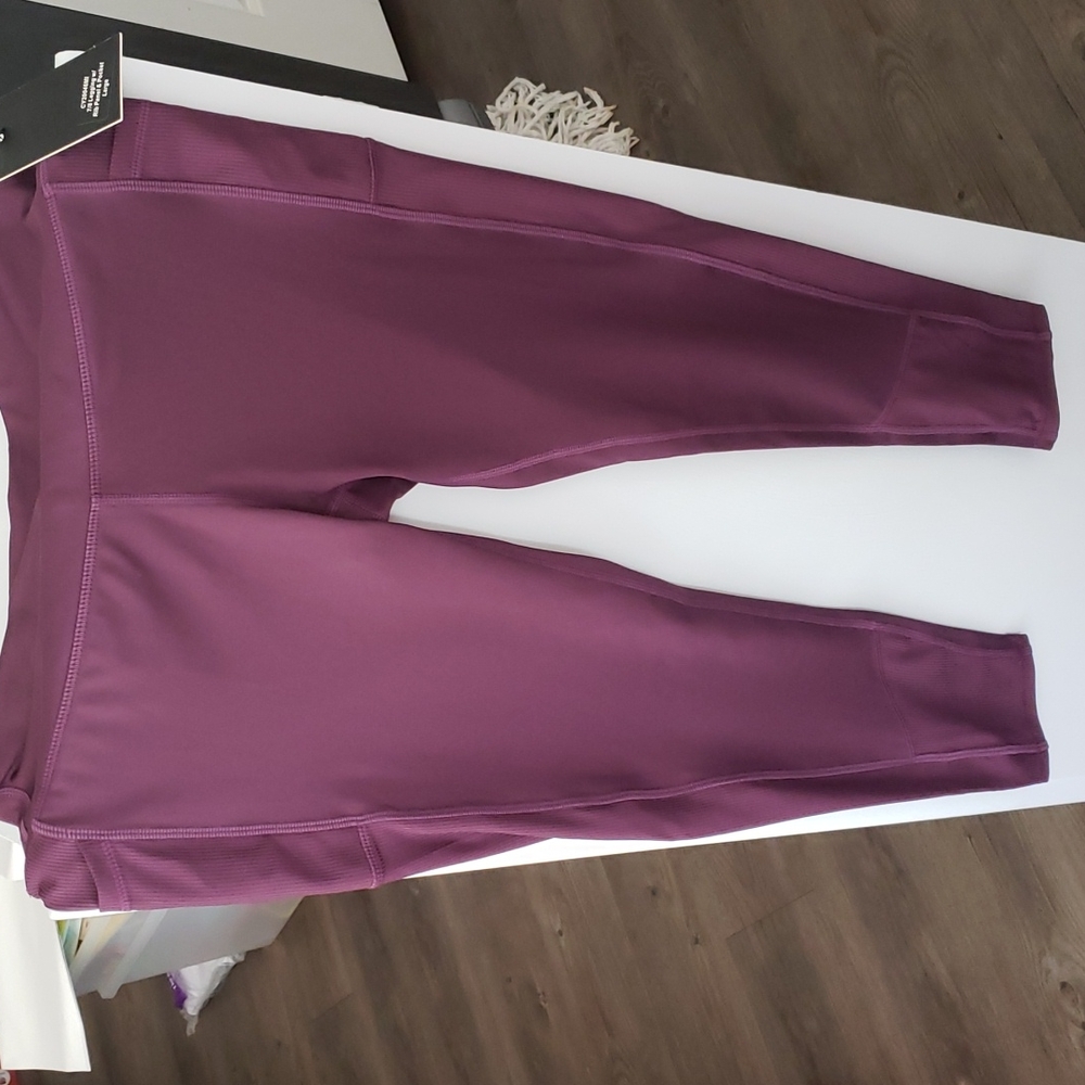 Leggings size large purple brand leg end